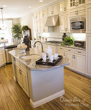 Butler S Pantry Vs Scullery What S The Difference Queen Bee