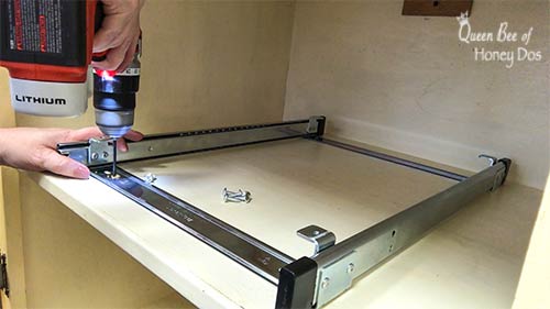 Easy Way To Add Pull Out Drawers To Bottom Cabinets Queen Bee Of